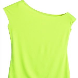 NWOT off shoulder t-shirt Size XL